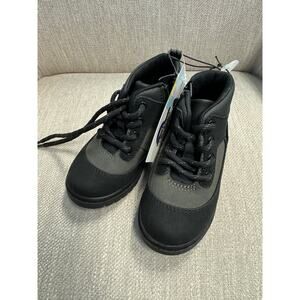 NWT Toddler Boys Cat & Jack Charcoal Gray Han Boots - Size 6